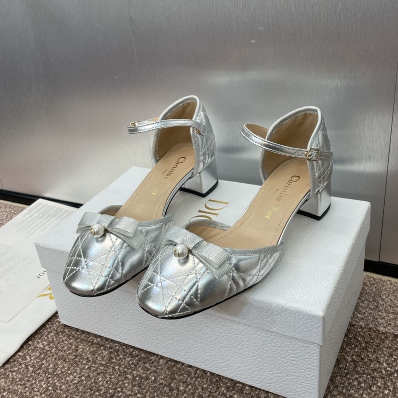 ch**an D*or sandals